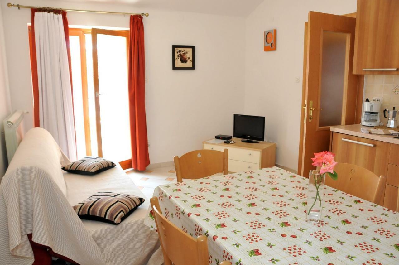 Apartments Toic Đảo Cres Ngoại thất bức ảnh