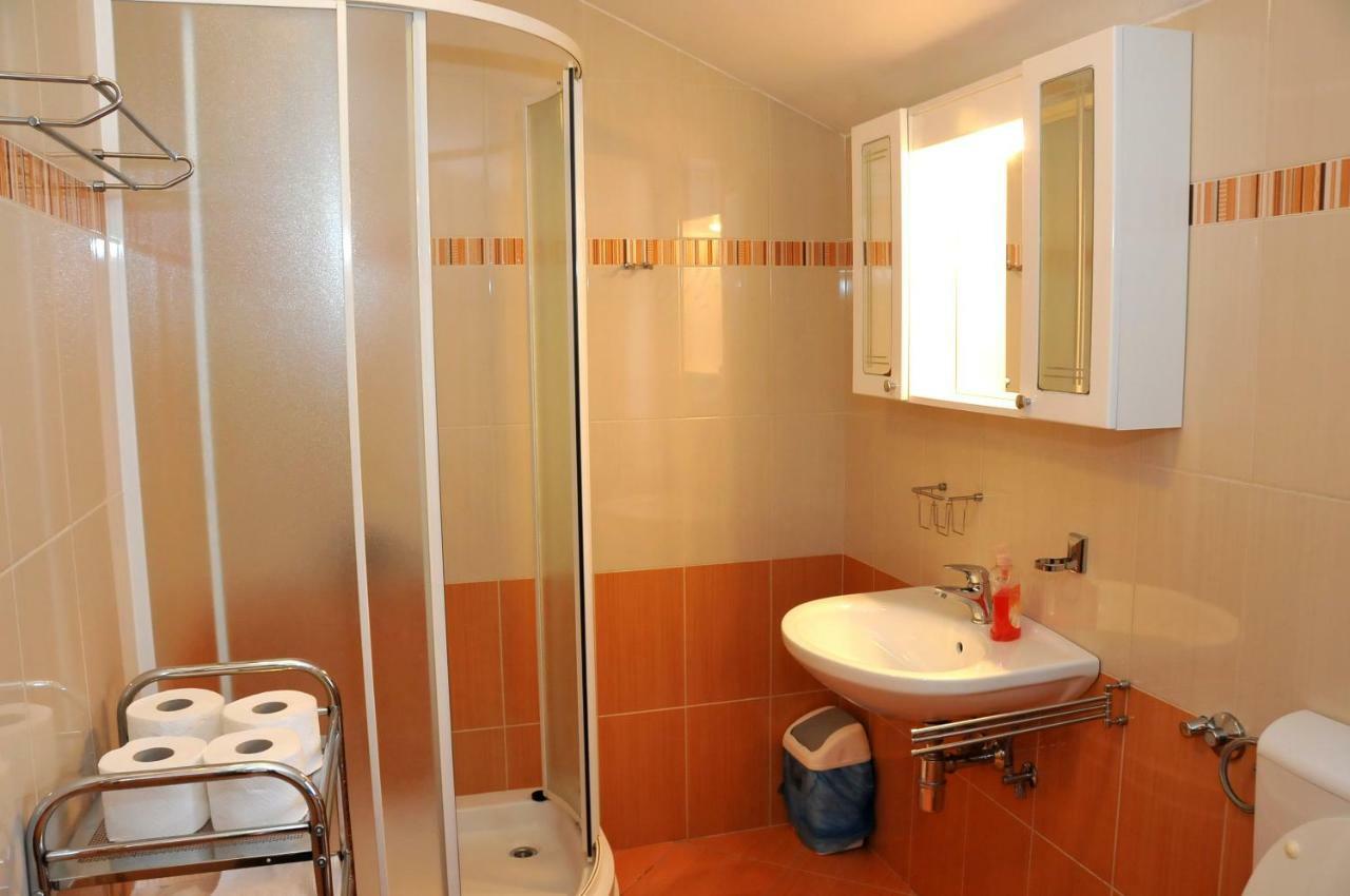 Apartments Toic Đảo Cres Ngoại thất bức ảnh