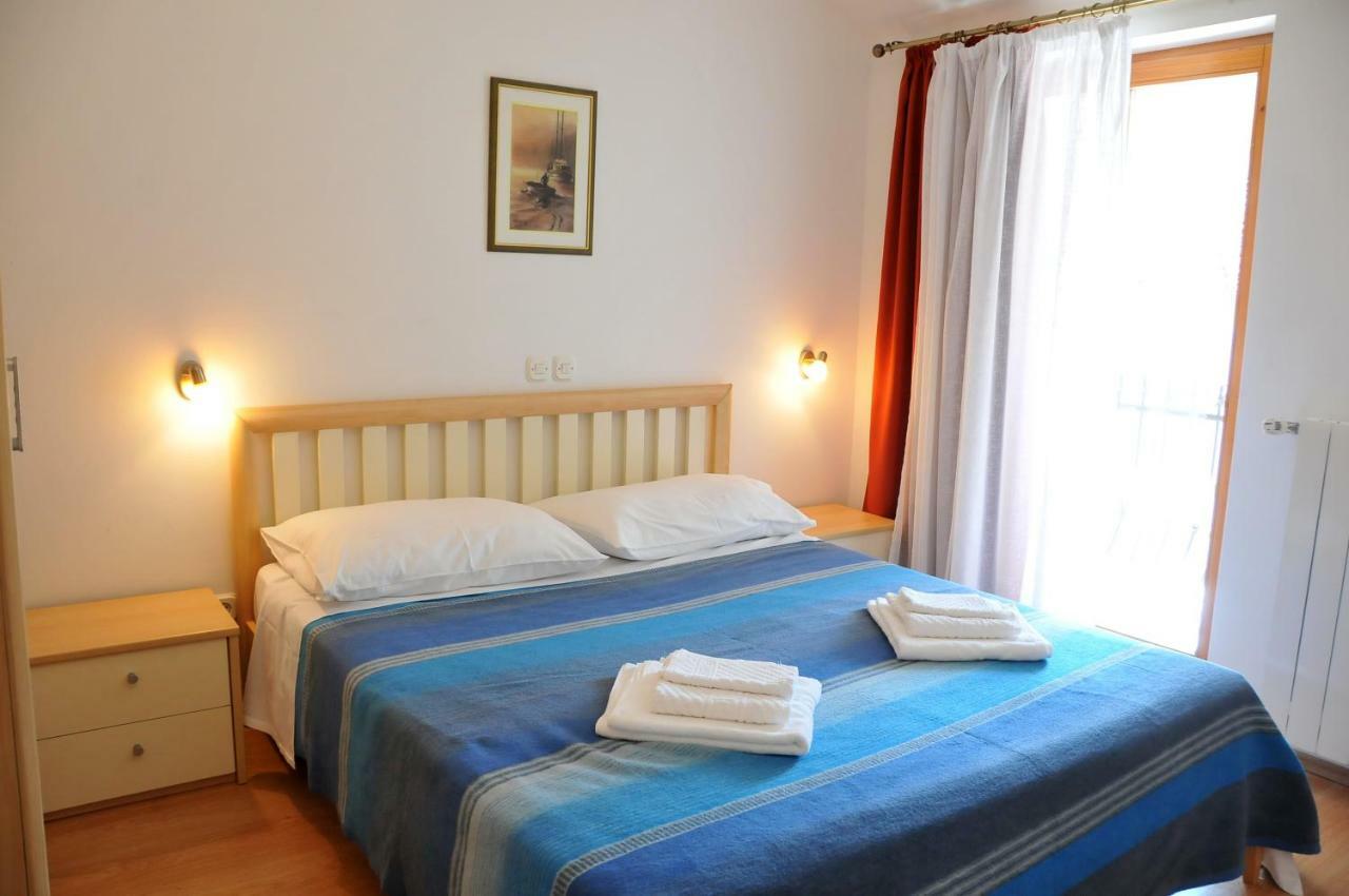 Apartments Toic Đảo Cres Ngoại thất bức ảnh