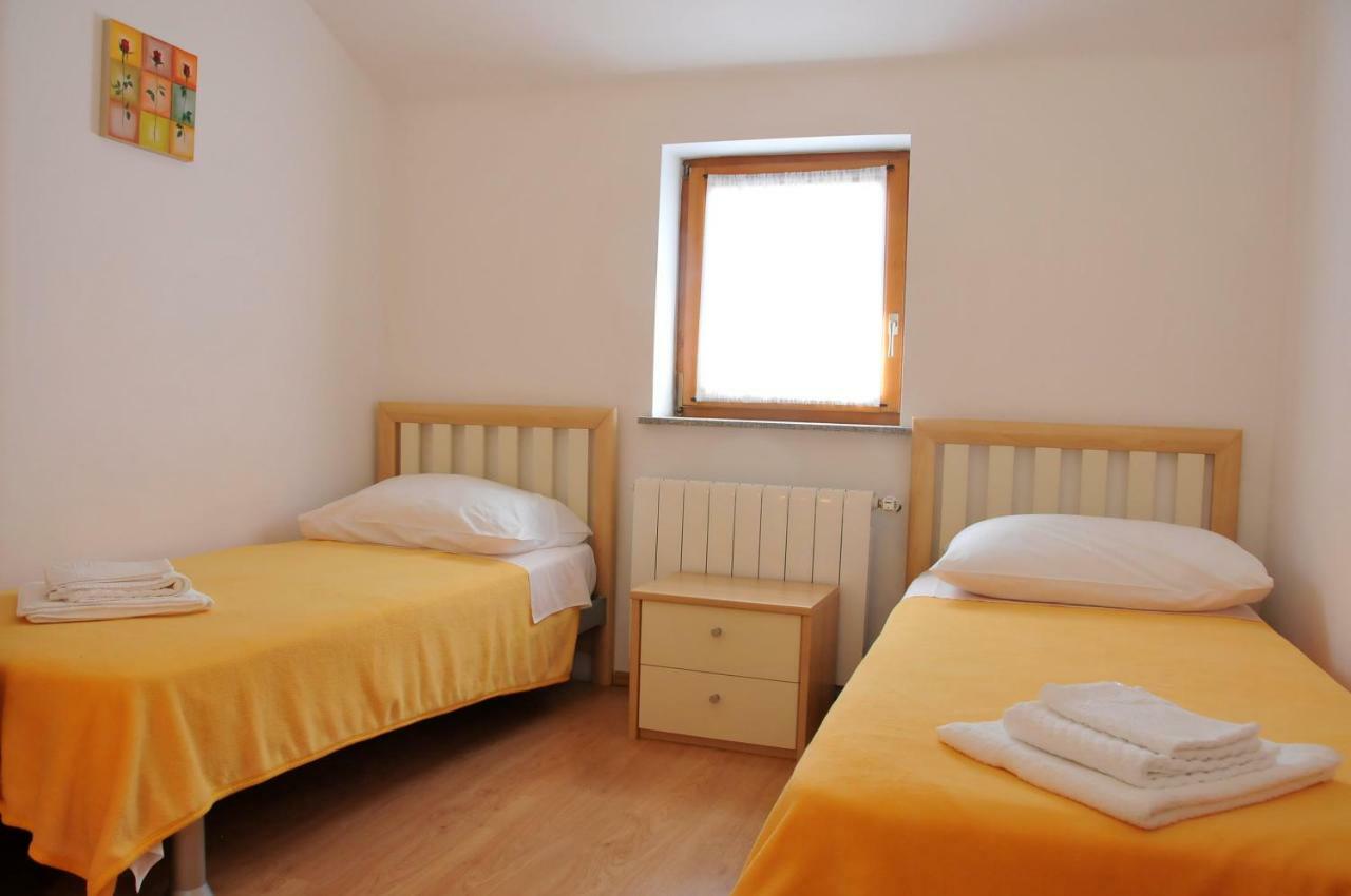 Apartments Toic Đảo Cres Ngoại thất bức ảnh