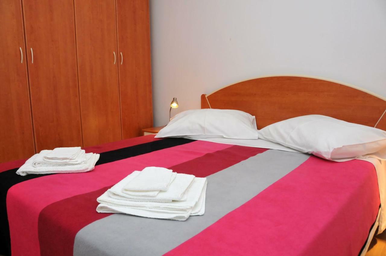 Apartments Toic Đảo Cres Ngoại thất bức ảnh